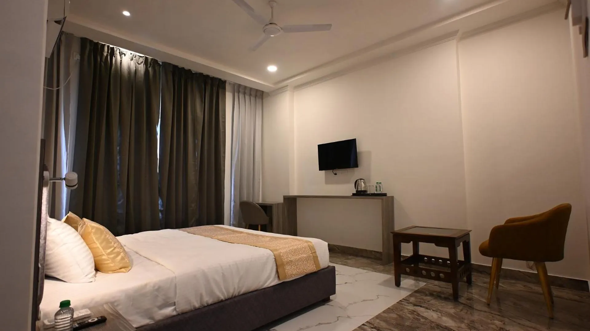 Tarang Stay Inn Varanasi