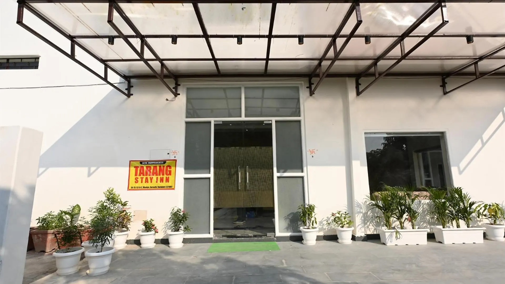 Tarang Stay Inn Varanasi