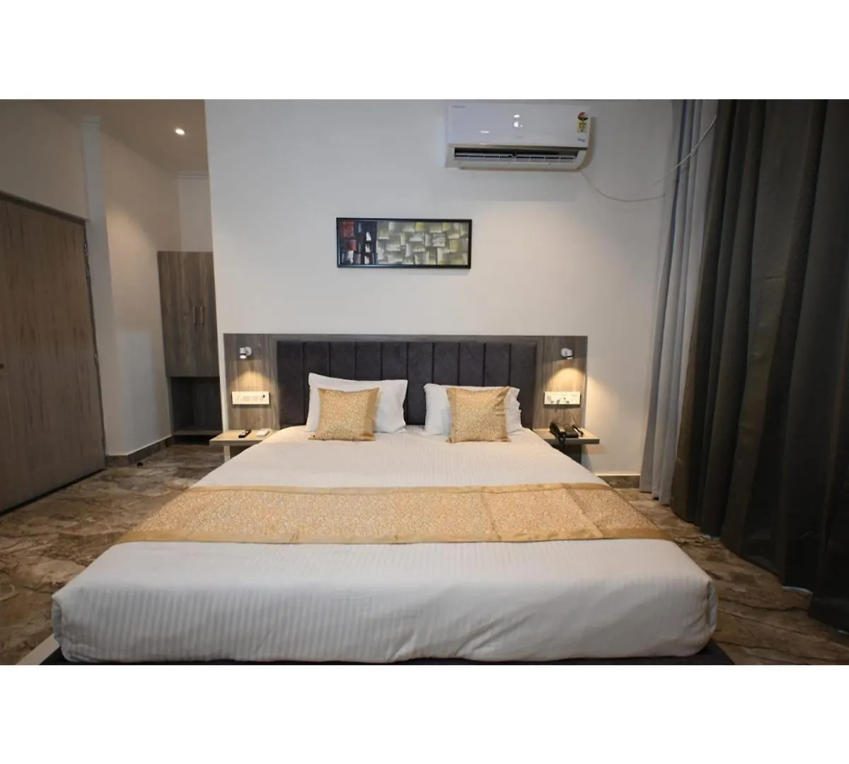 Tarang Stay Inn Varanasi